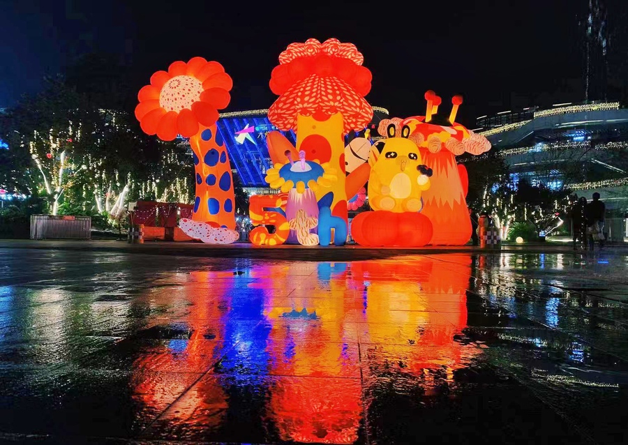 成都大悦城五周年与小精灵们策划了一场奇幻的暖冬活动策划