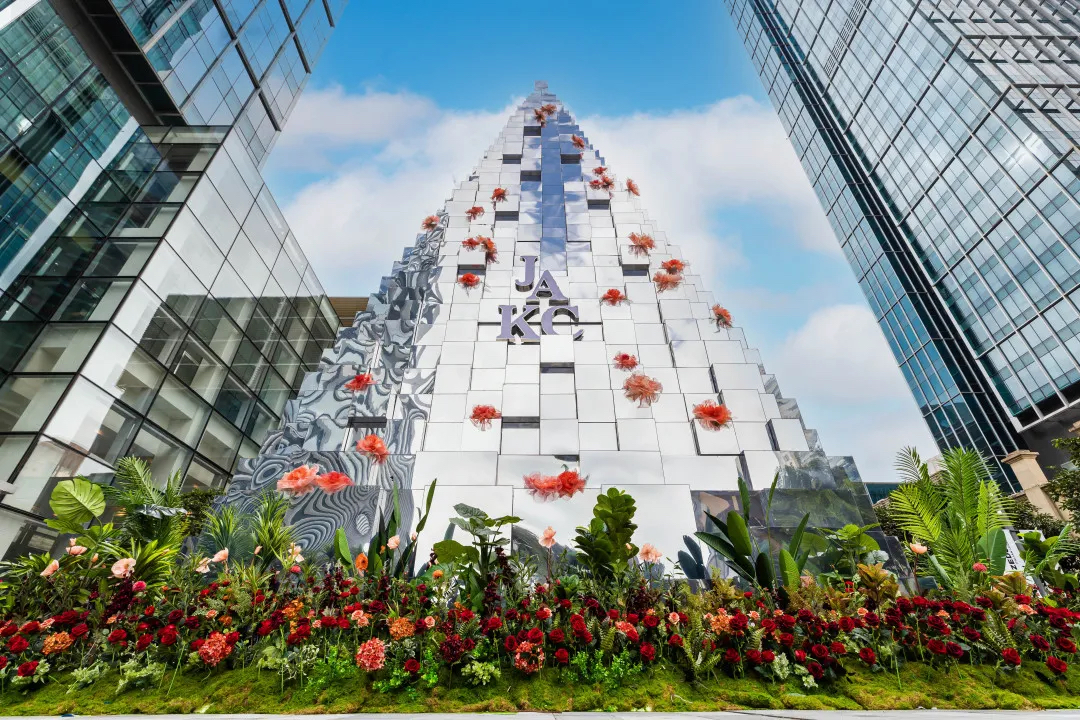 魔都这批圣诞节亮灯活动策划太美了，看点十足