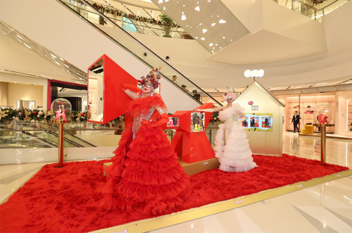 编织花艺光影秀活动刷亮了新春佳节,商场也化身为奇幻乐园