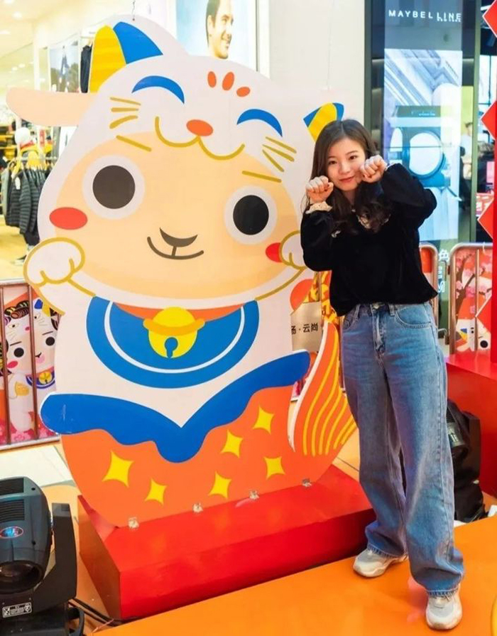 新春国潮风主题快闪店活动携招财MIE招财转运|国潮范这么闪