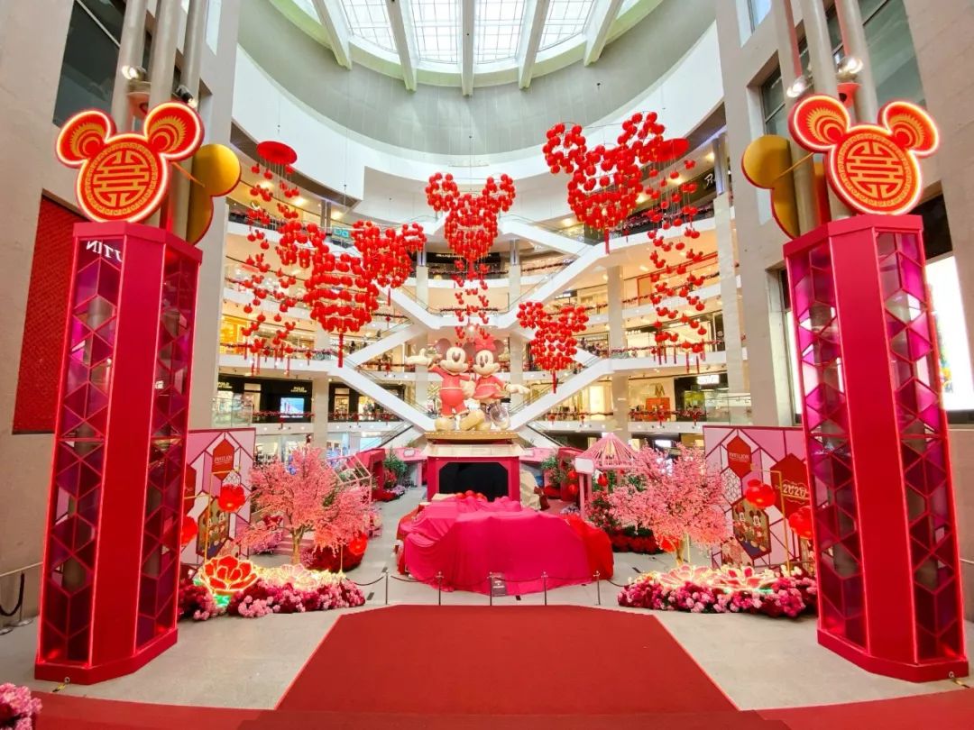 新春商场展览活动就该别开生趣，就算中西合璧也是年味十足