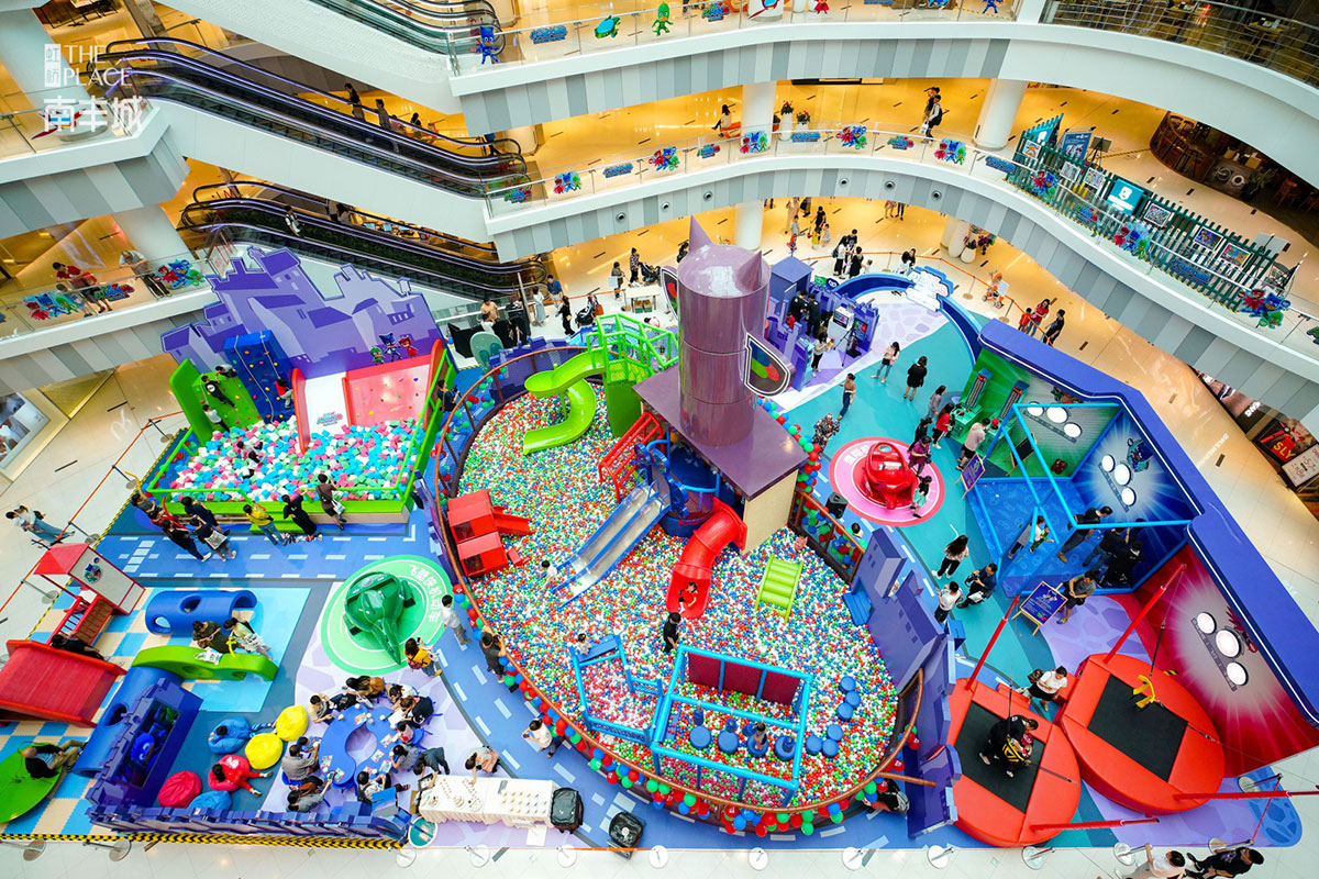 夜晚降临，拯救世界的英雄召集令已发出