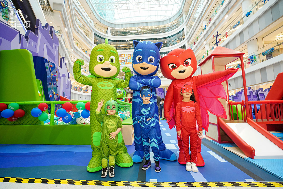 夜晚降临,拯救世界的英雄召集令已发出