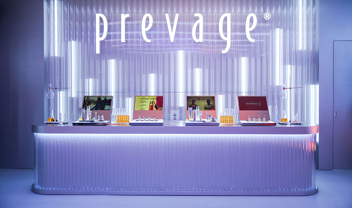 伊丽莎白雅顿肌肤快闪空间站多彩潮流还明星味赞赞赞