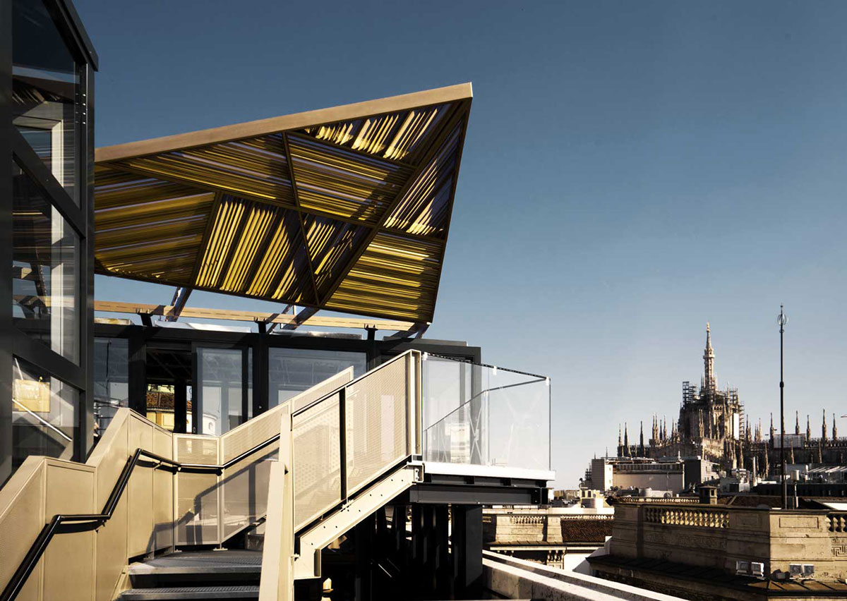 听他们说，在米兰这家快闪餐厅吃饭分分钟都有可能被叼走