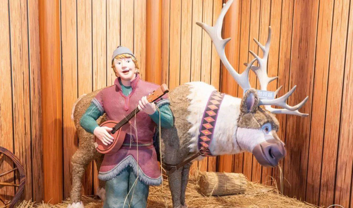 我们那沉睡的“熊孩子”细胞被《冰雪奇缘》这种缤纷特展直接唤醒了