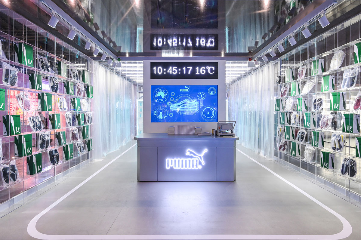 彪马太空舱的快闪店策划太适合拍照打卡了，分分钟都是时尚大片的