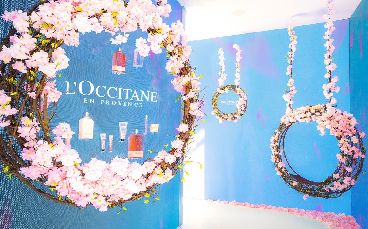 一起来一场探索普罗旺斯的快闪店之旅如何?透明篷房、热气球一一等你来解锁