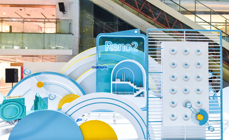 过山车什么时候开到商场里了？没见过，来这里你就知道了！