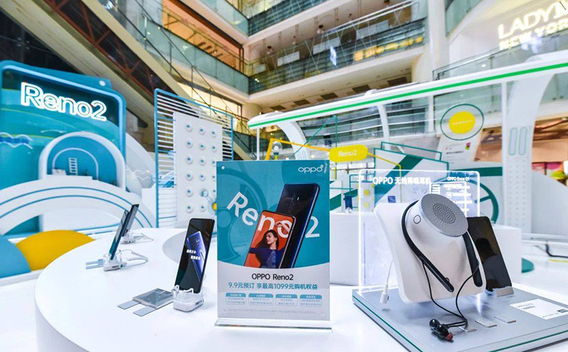 过山车什么时候开到商场里了？没见过，来这里你就知道了！