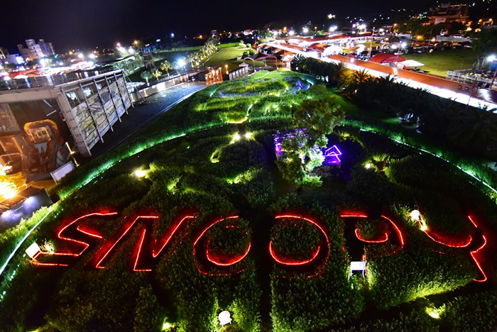 史努比迷宫秒变银河花园,浪漫指数完全爆表嘛