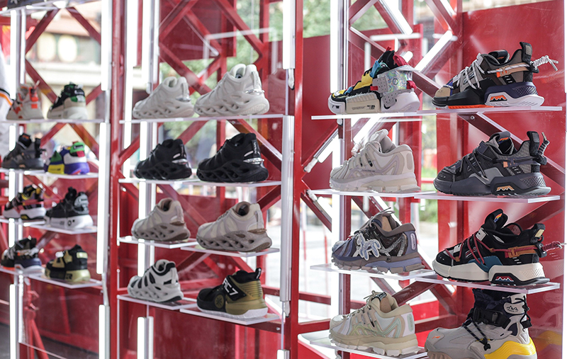 C位出道除了他家还能有谁敢声称的