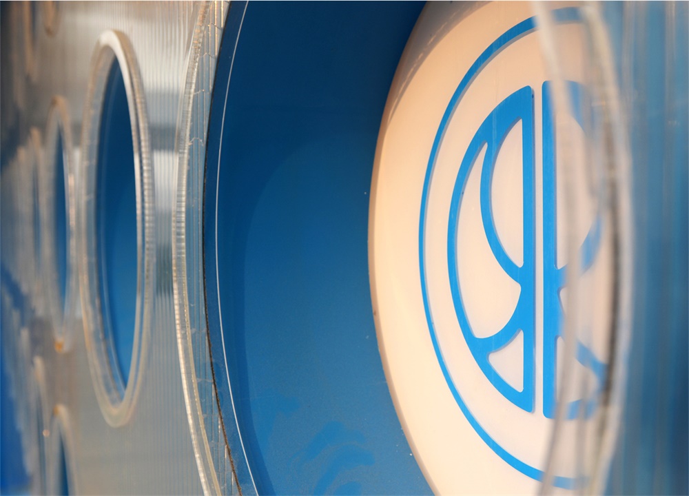 又好玩又好看,还有得喝的集装箱快闪店竟是一个迷你筒仓贩售机