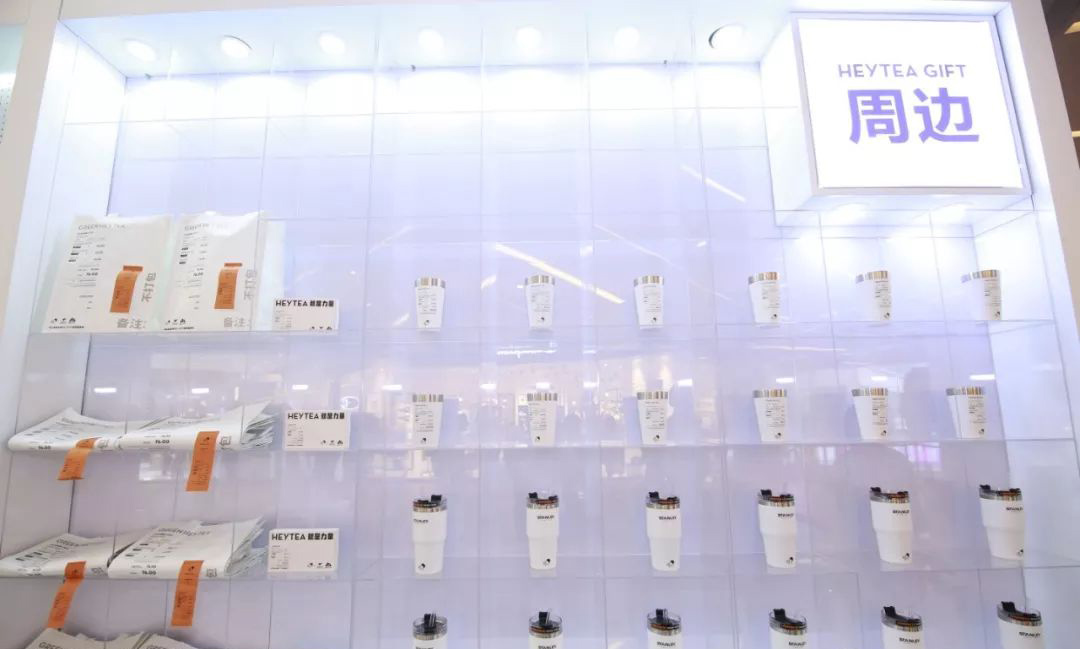 环保再生的快闪店策划,更多意义是为了响应垃圾分类和提高环保意识