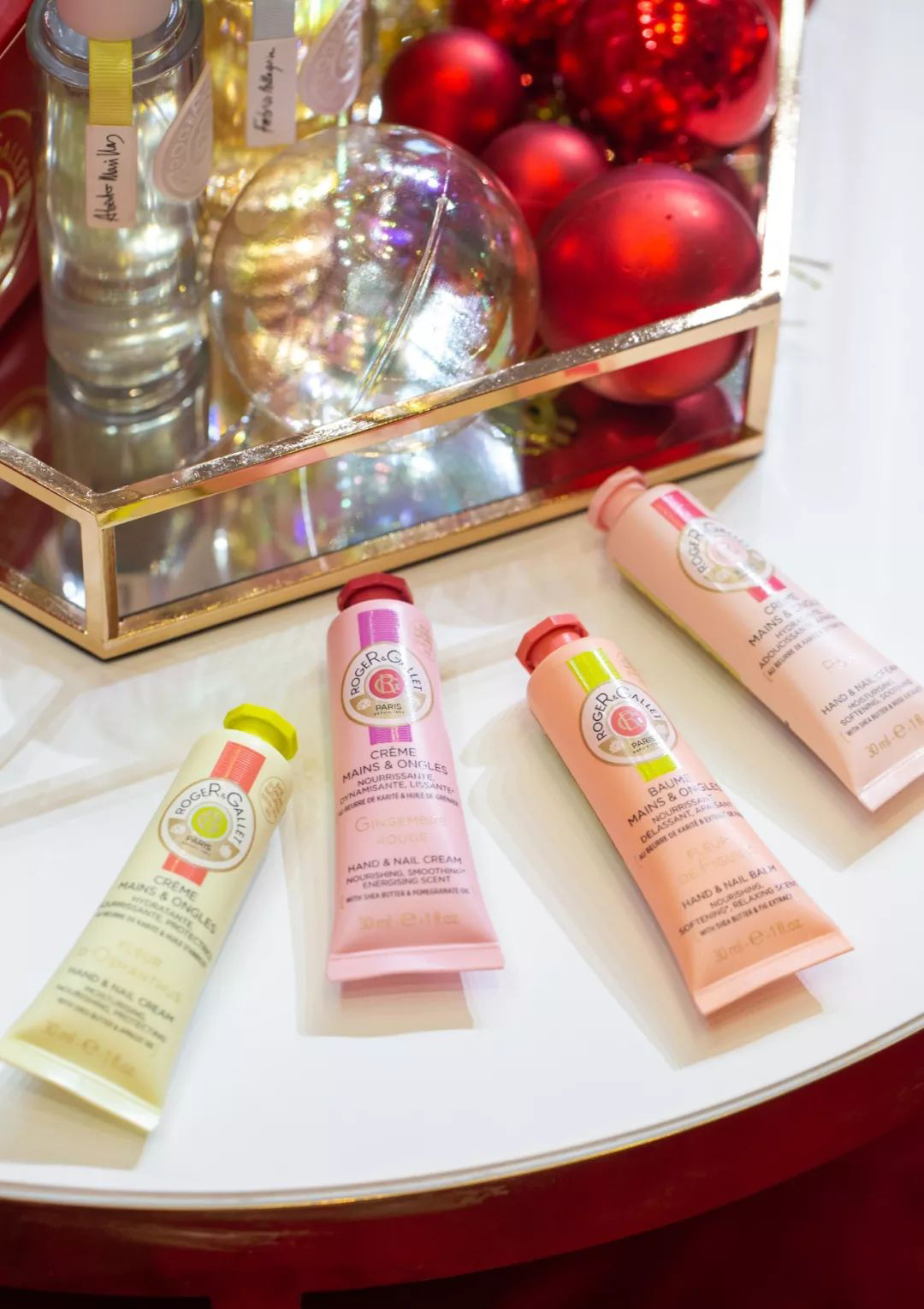 快接函，巴黎皇室的圣诞快闪店邀请函已发送