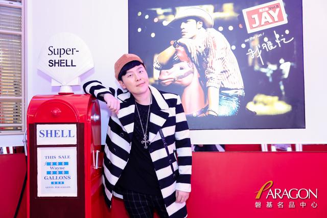 周董这个20周年快闪店活动策划了4大主题展厅,还有限时售卖店等你来