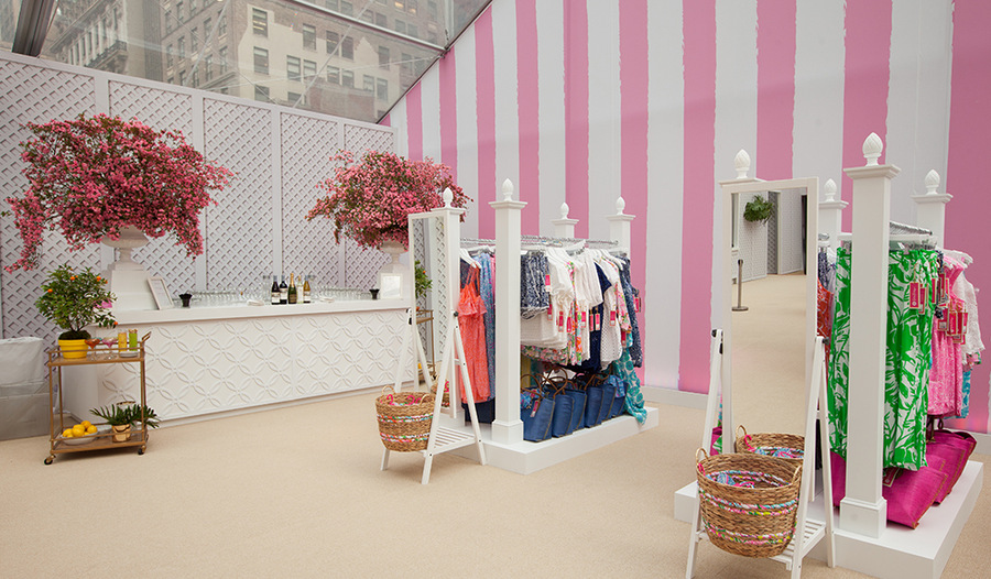 粉粉少女心的快闪店活动怎可能不受欢迎,开门几小时就卖断货