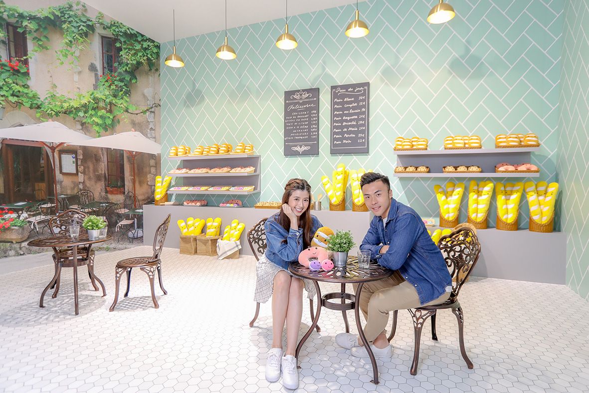 多国特色快闪店展览活动设计逼真，重视当地文化，环球打卡的热点