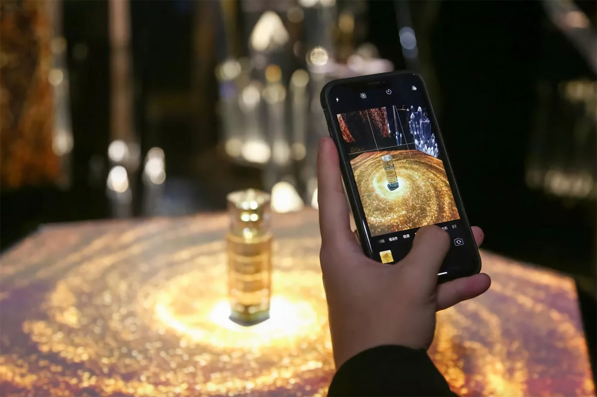 开启时光魔“历”快闪展览活动,3大时光展区沉浸正好时光