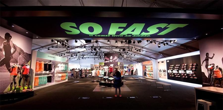 3万平方英呎的快闪活动空间站来了，交互式和3D路线图策划了任何空间