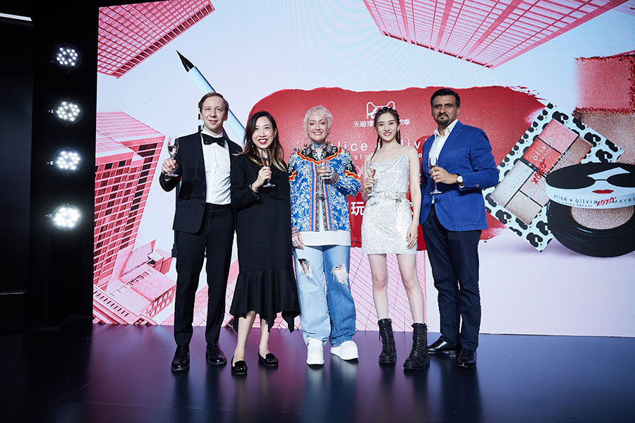 趣味美妆快闪店活动玩的就是大胆，神仙跨界合作尽显纽约潮流