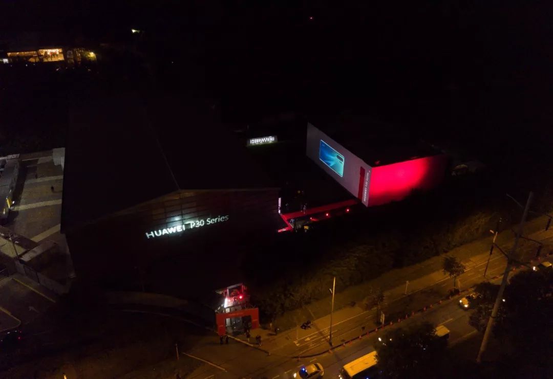 360度沉浸式快闪发布会活动满满的都是科技感和未来感