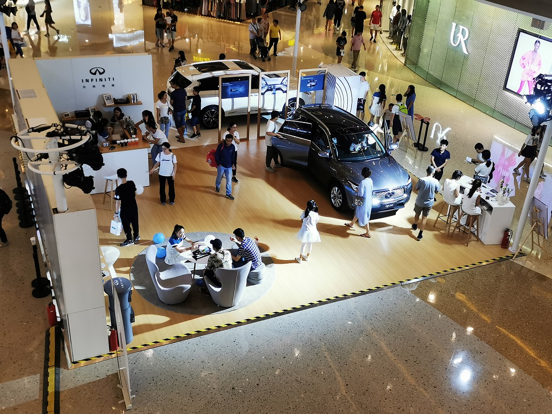 品牌30周年的快闪店展览活动中规中矩也是极好的的