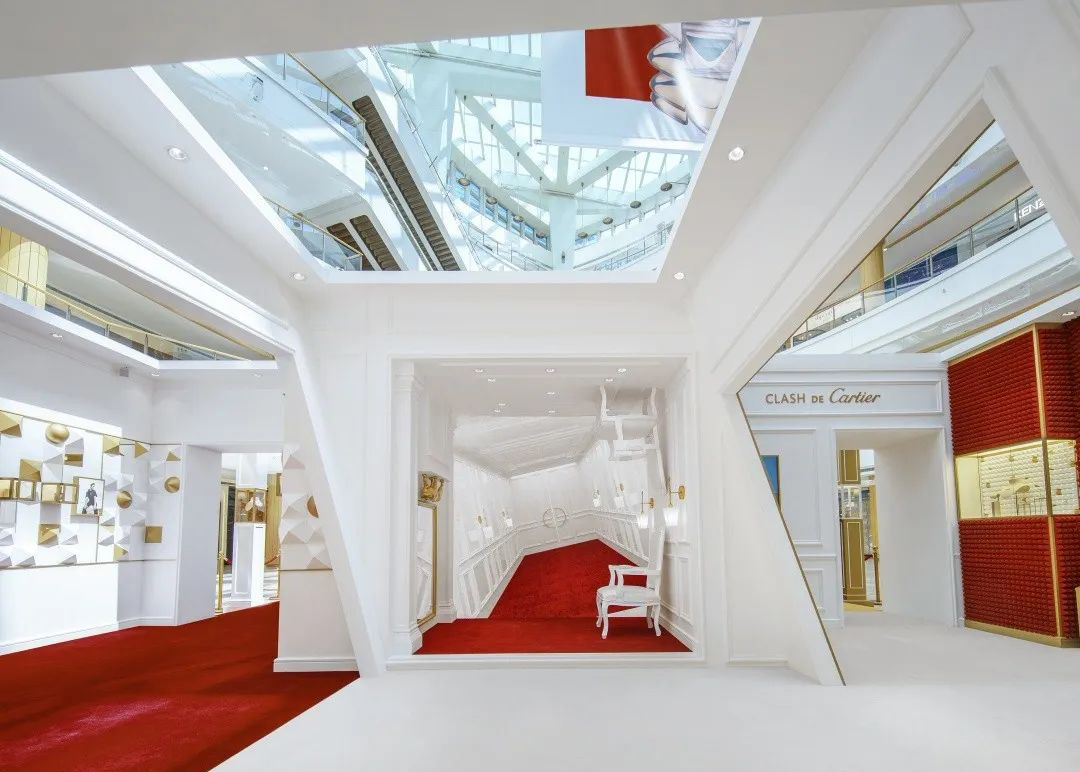 卡地亚快闪体验空间高级炫酷，双面碰撞尽享极致视觉