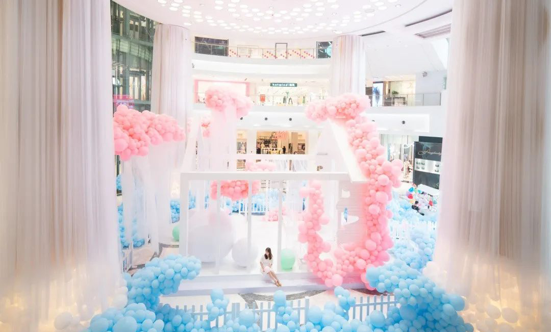 魔都气球艺术展览活动策划的这波告白气球，撒得有点欢甜