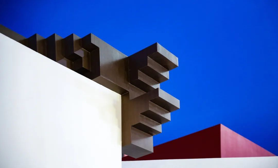 曼陀罗之丘快闪式主题展览活动装置，悬浮于都市的理想城