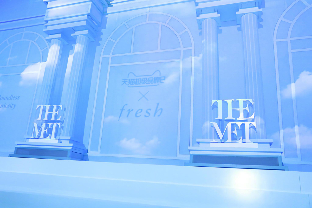 Fresh艺术与自然沉浸式展览活动策划致敬了梵高的“麦田与柏树”