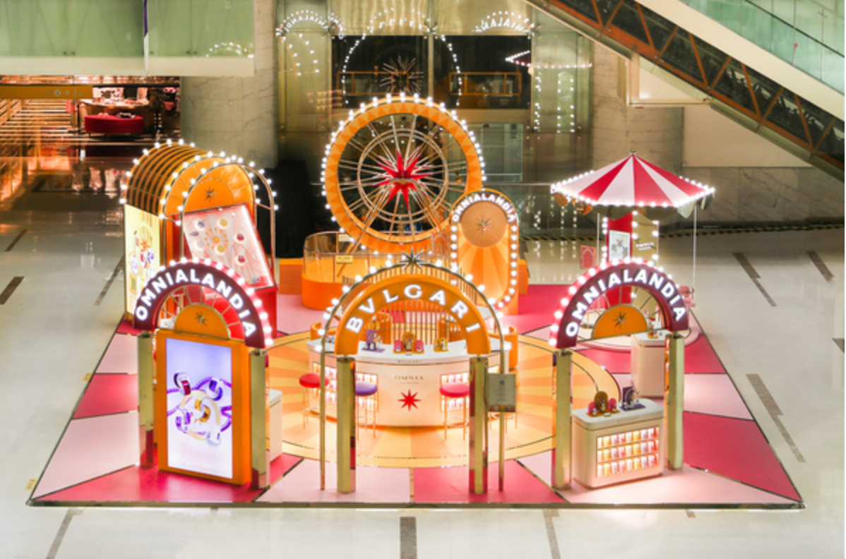 宝格丽晶彩乐园快闪店活动策划的游戏区和打卡区都很奇思妙想