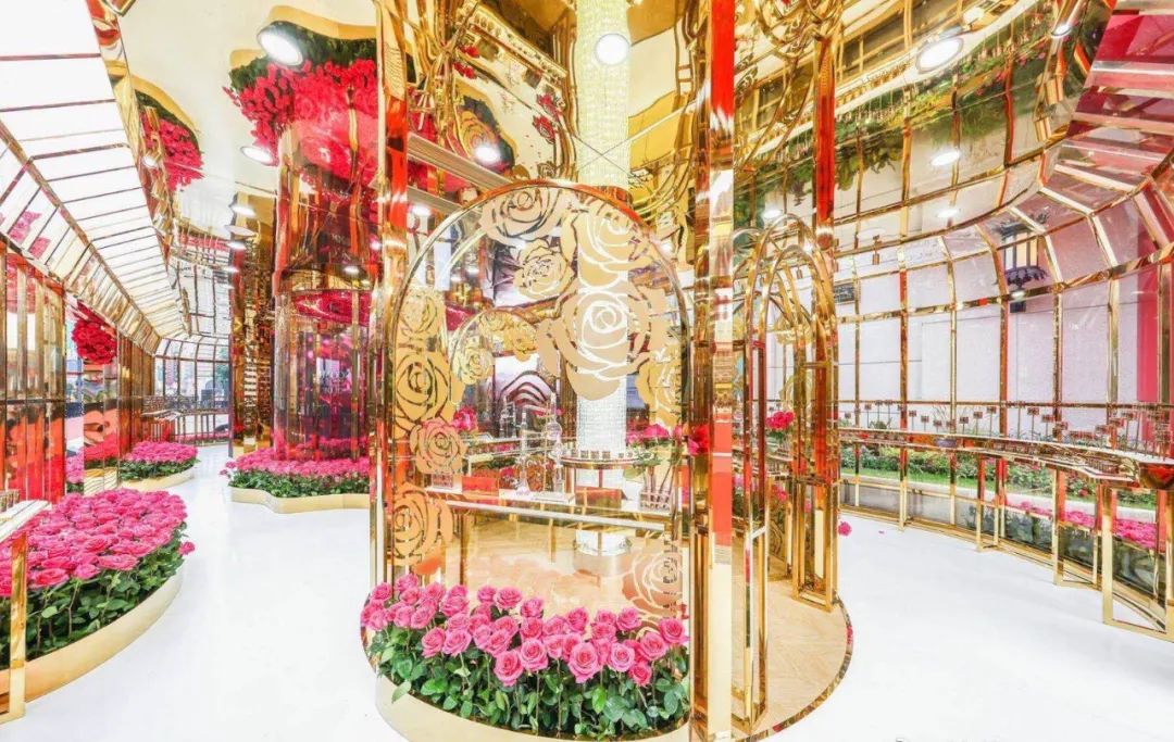 兰蔻数万朵玫瑰的快闪活动策划再次霸屏朋友圈