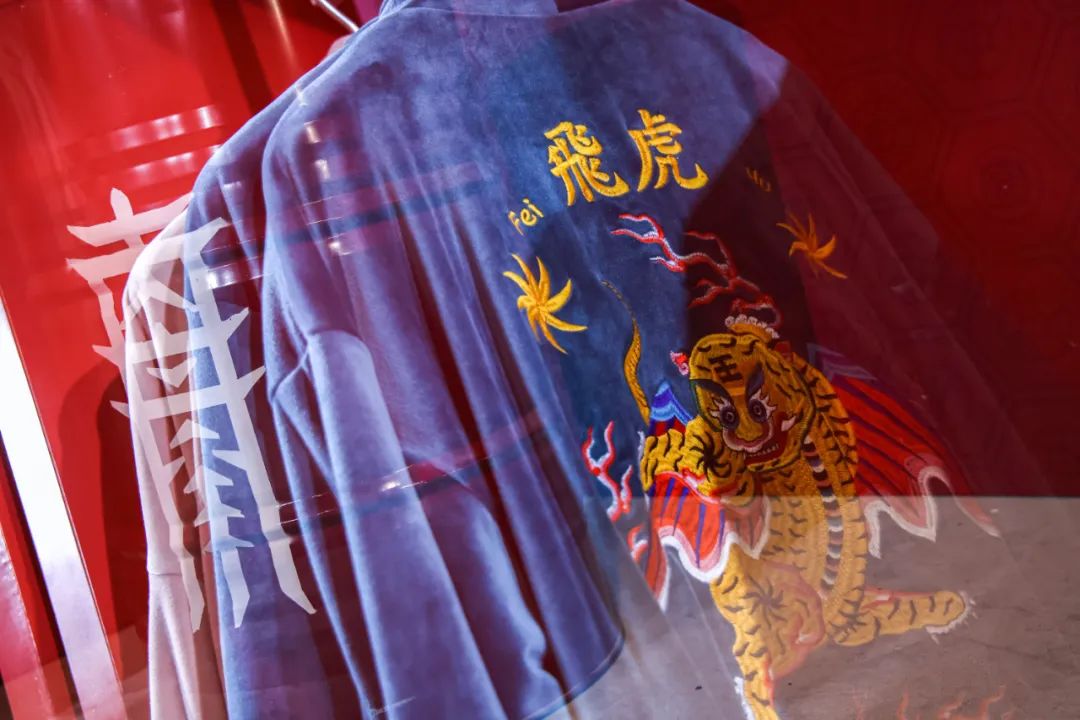 国民品牌携手百余位国潮达人在江湖主题活动策划现场Battle！