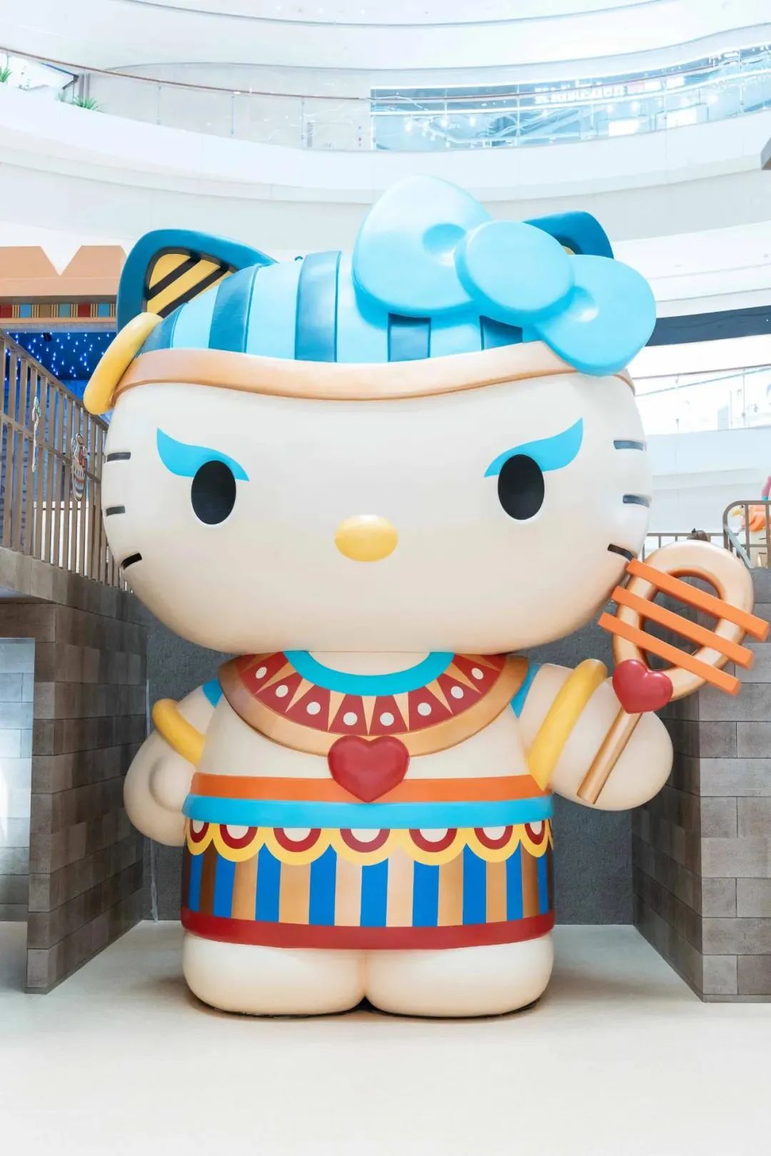 大英博物馆携手Hello Kitty打造萌趣快闪店活动，策划主题趣味十足