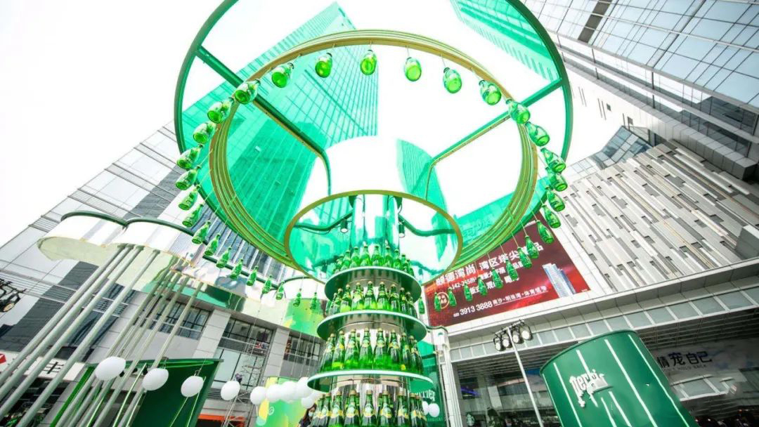 Perrier巴黎水巴适泡一夏快闪店活动策划了一个沉浸式的泡泡世界