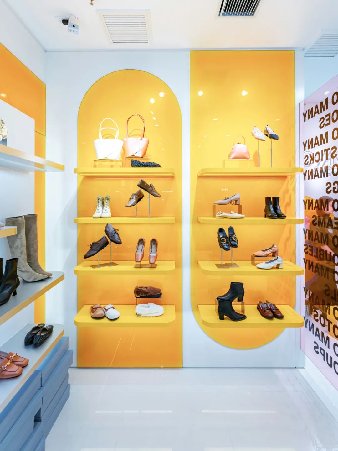 TooManyShoes联名POP-UP快闪店活动策划万千女人为之疯狂