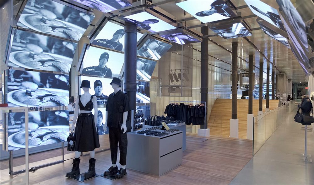 Prada再生尼龙系列快闪店活动策划再现“再生尼龙”沉浸体验