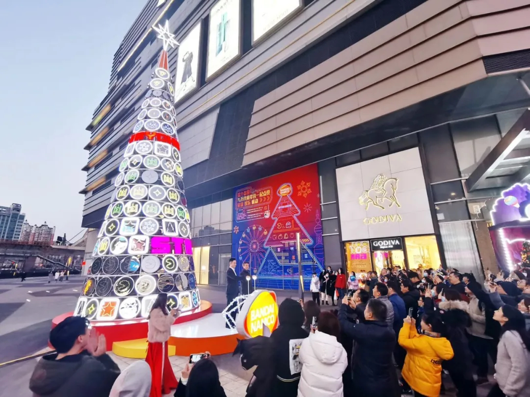 主题IP形象活动策划大放送,潮玩元素快闪定格精彩瞬间