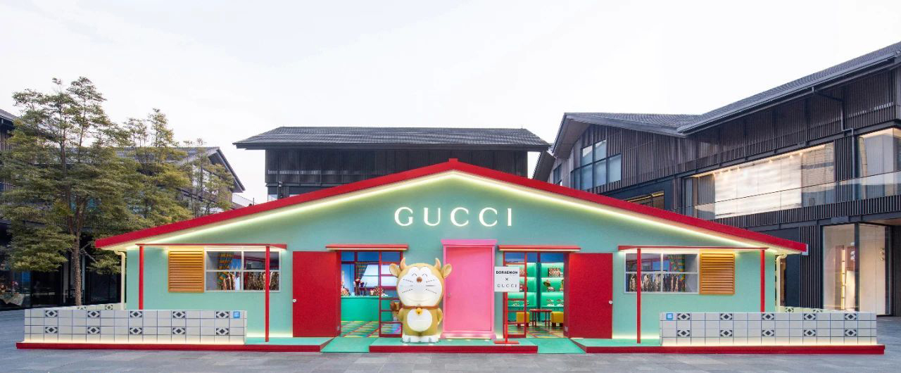 哆啦A梦×Gucci联名快闪活动策划打造了一个漫画风格的探索空间
