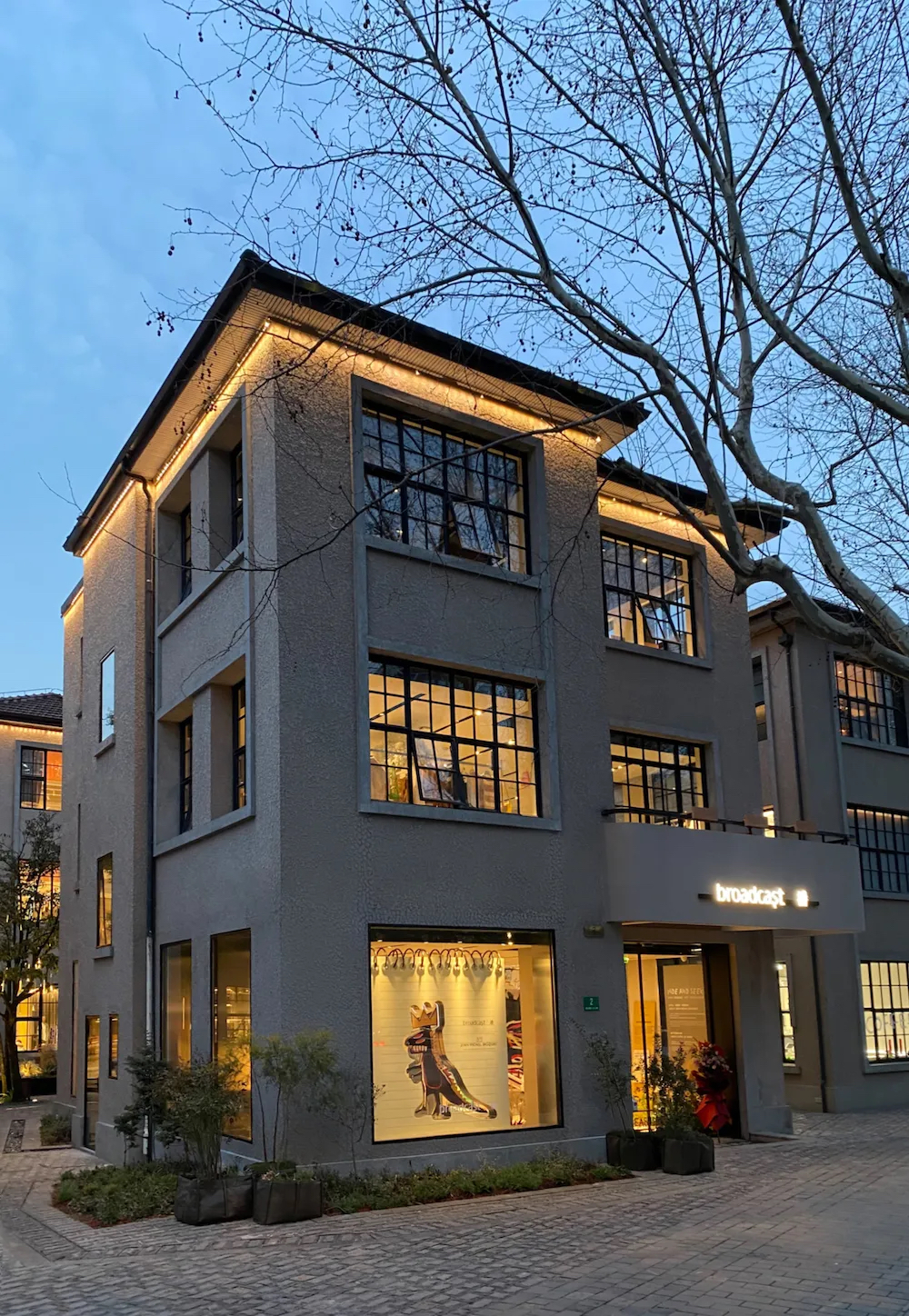 「画中出走 • 巴斯奎特游乐园」联名快闪式展览活动策划满载生命力