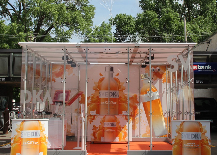 伏特加体验式营销活动策划未来风格和交互式物理空间强强加持