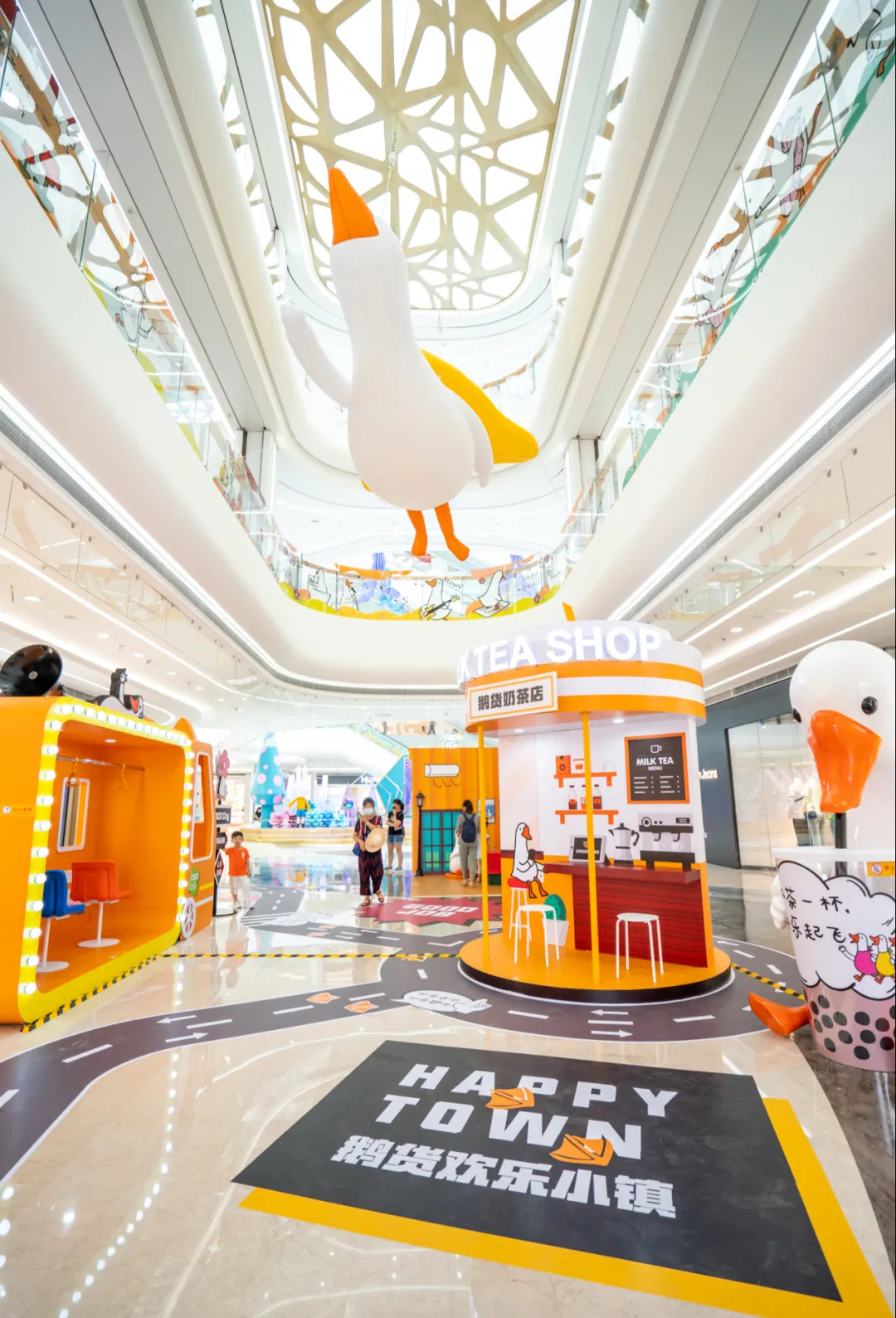 呆萌网红IP「条鹅」主题快闪店活动策划的āo鹅City出片率200%