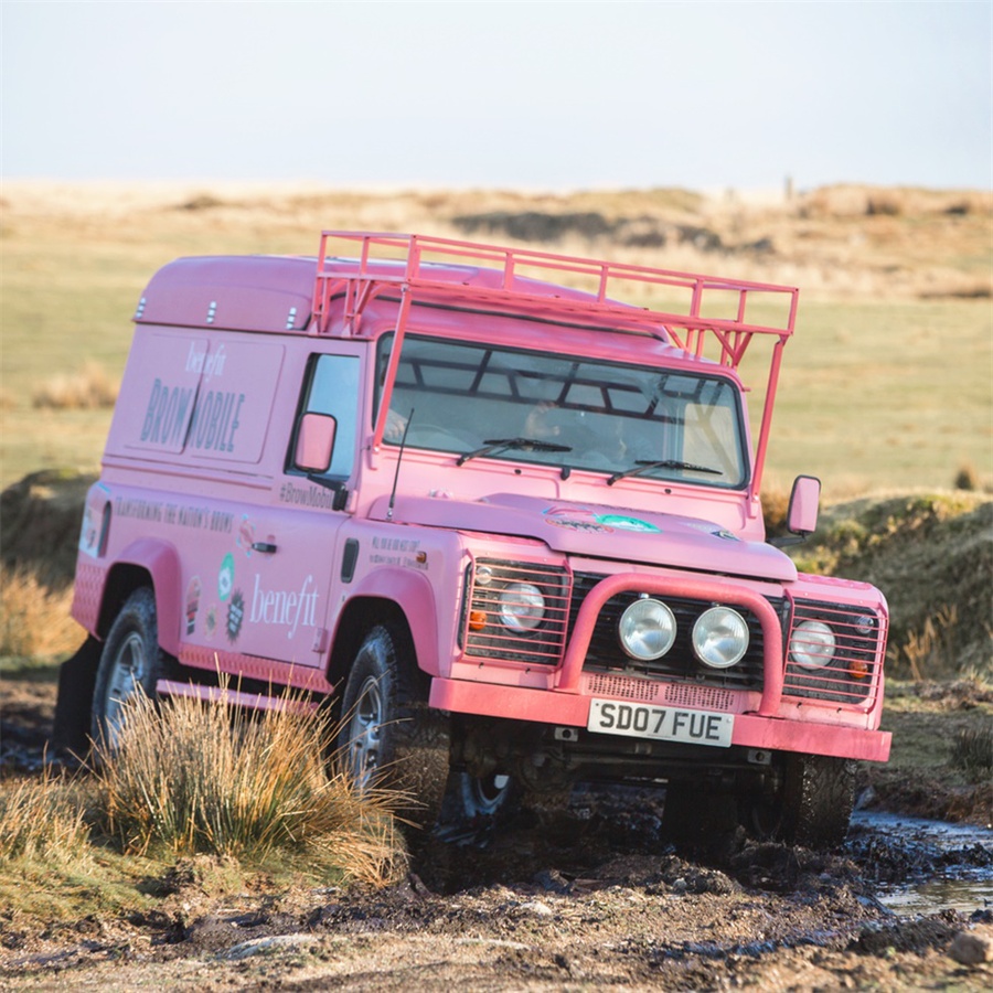 移动修眉吧快闪式巡回活动策划通通为你解决任何眉毛问题