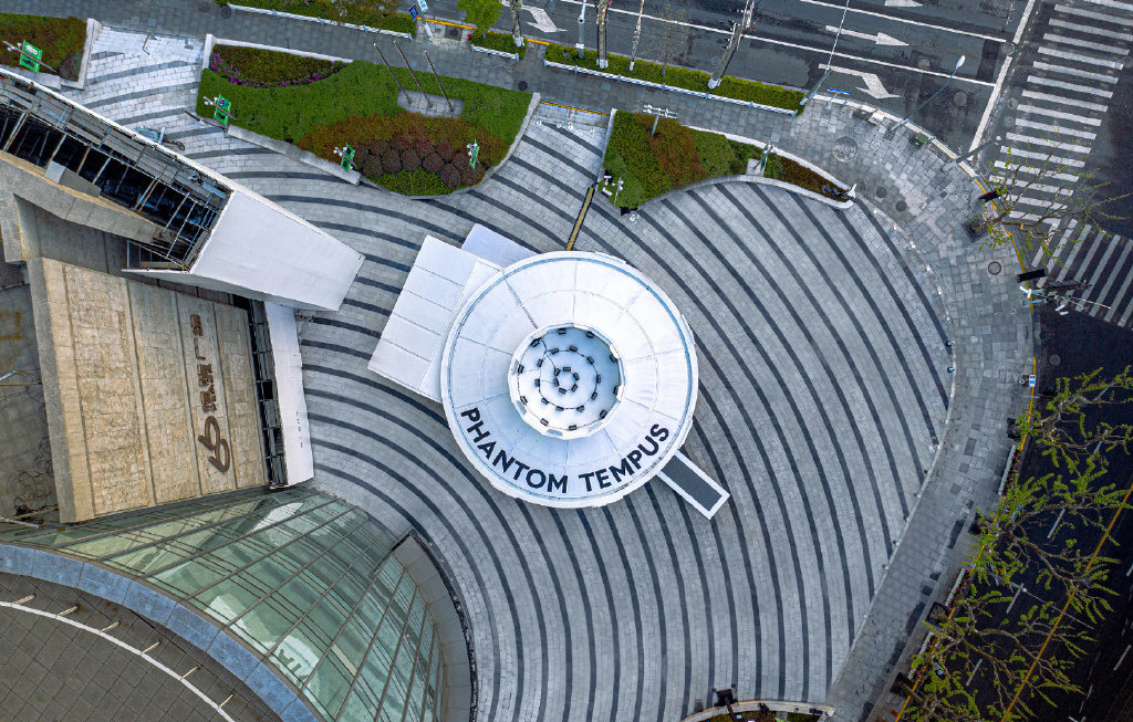 劳斯莱斯幻影“天魂”典藏版“太空舱”快闪店活动策划堪称感官盛宴