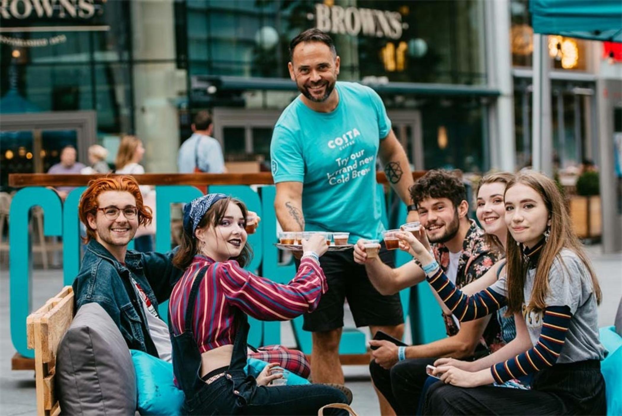 咖世家产品巡回体验活动策划的「喷气背包」太有趣了