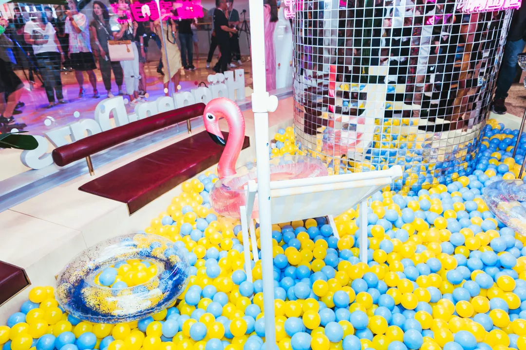 哈根达斯酷炫快闪店活动策划开启了夏日新一轮清凉微醺派对