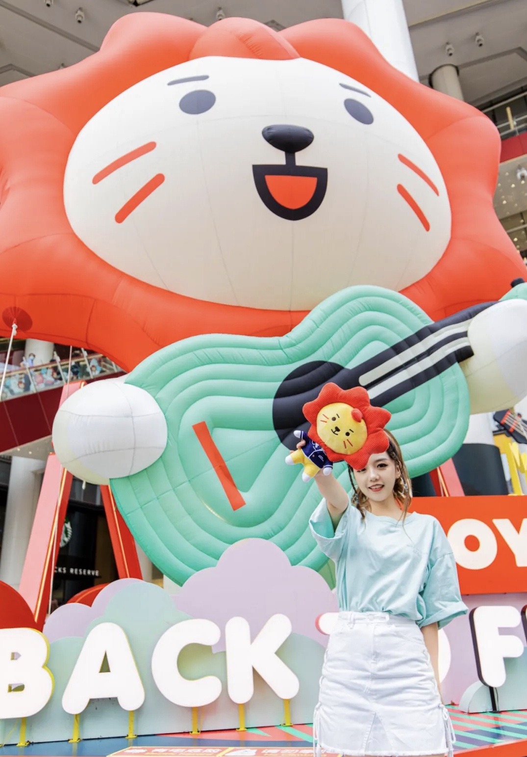 ROY6造乐源动力快闪店活动策划化身炫酷乐队，现场感受温暖治愈力