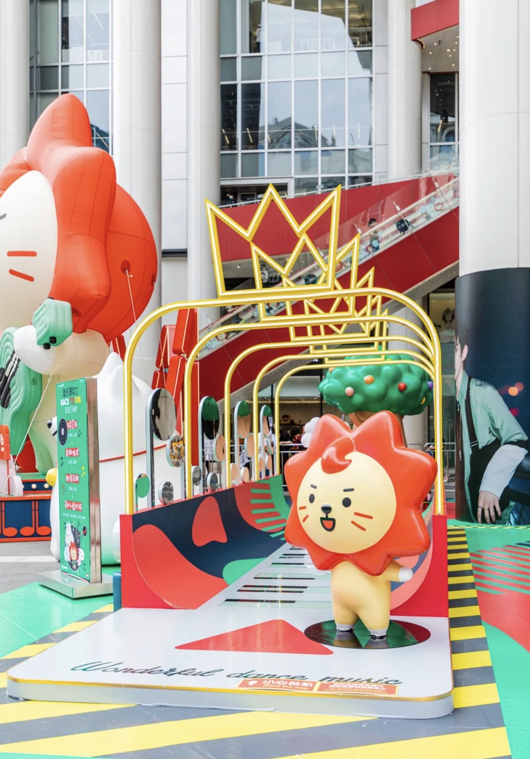 ROY6造乐源动力快闪店活动策划化身炫酷乐队，现场感受温暖治愈力