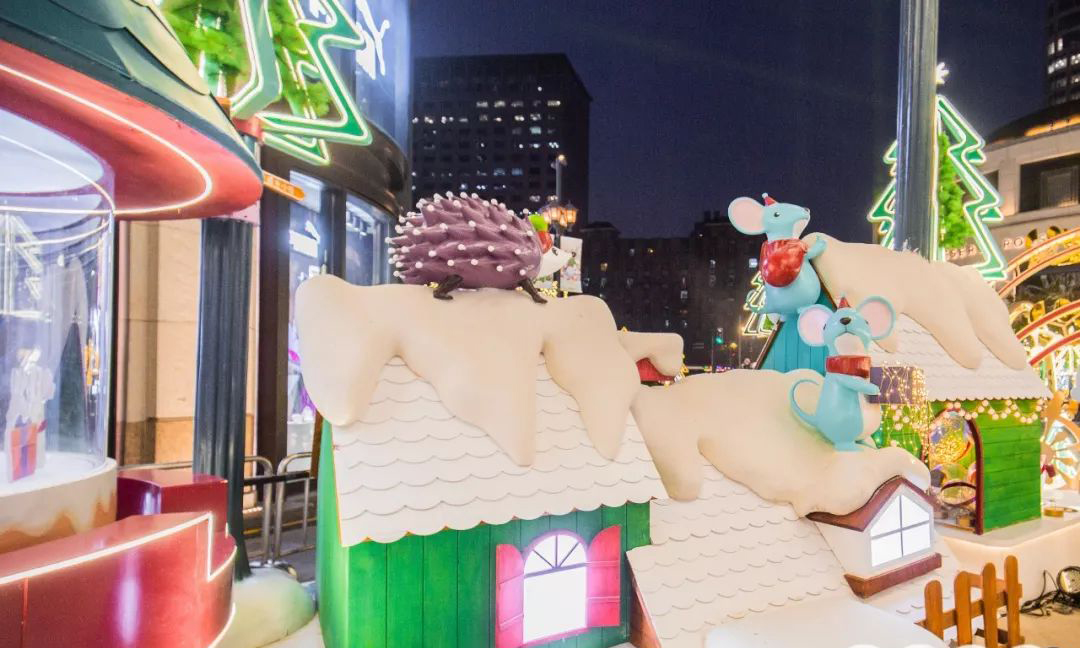 叮叮当叮叮当,铃儿响叮当!太古汇的圣诞商场美陈萌爆了!